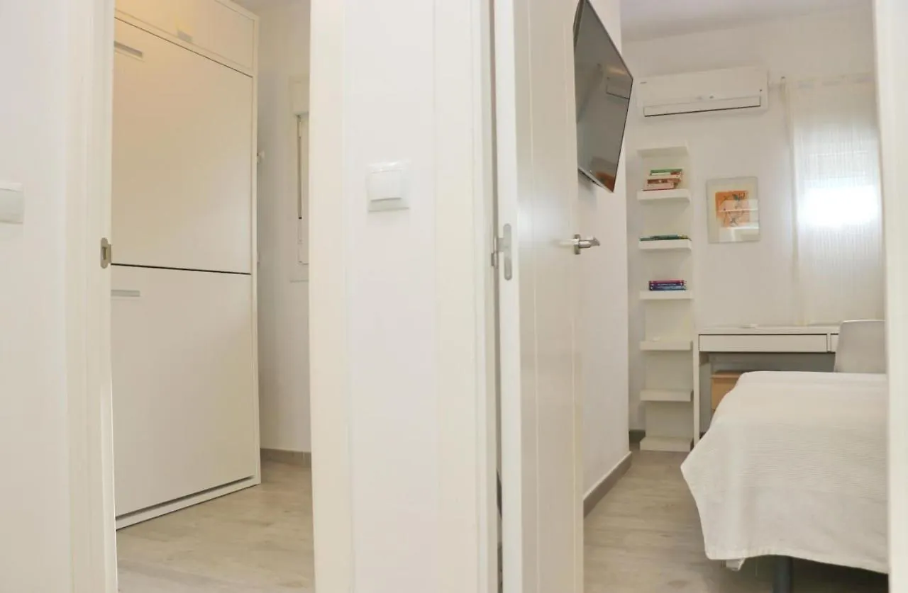 Apartamento Madrid Cádiz 0*,